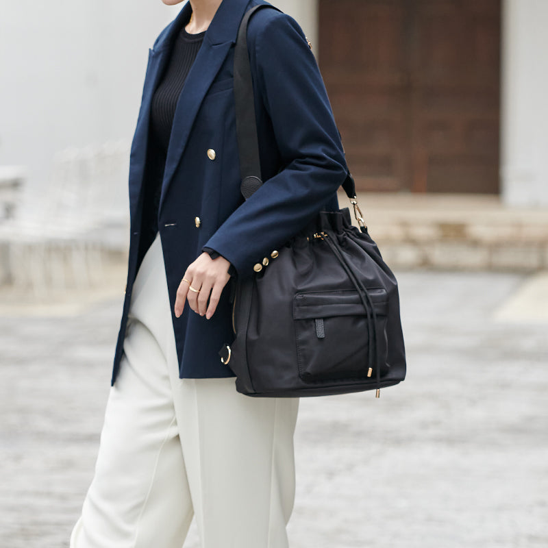 コヤンイサムチョン　フワフワ巾着バッグ ショルダーバッグ コ*ン様 コヤンイサムチョン☆巾着ショルダーバッグ ハートステッチ