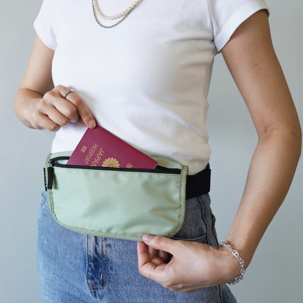 薄型 セキュリティポーチ