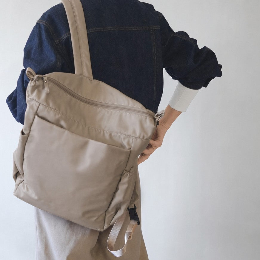 Lisumom マザーズバッグ　2 way バニラ色 トートにもなる 2WAYマザーズバッグ – LASIEM（ラシエム）公式ストア