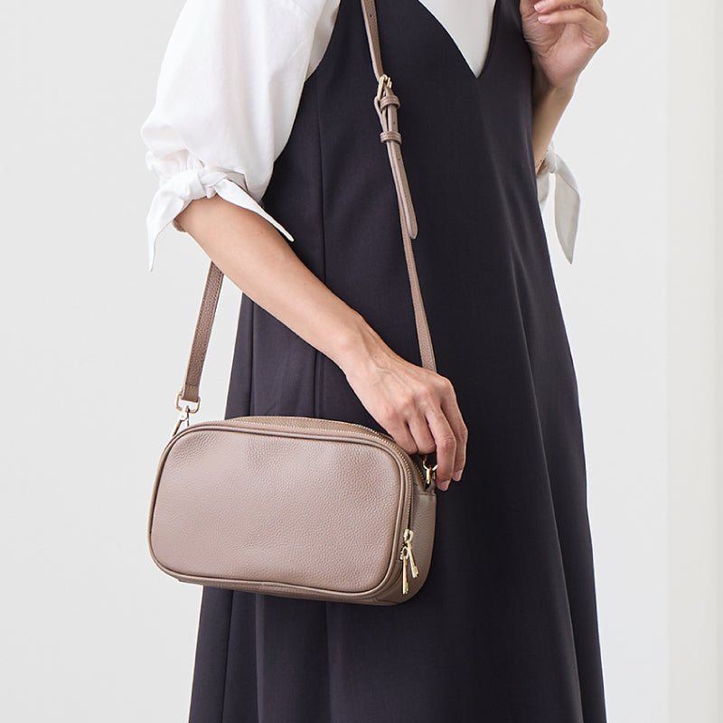 本革 お財布機能付きショルダーバッグ ショルダーベルト2本付き