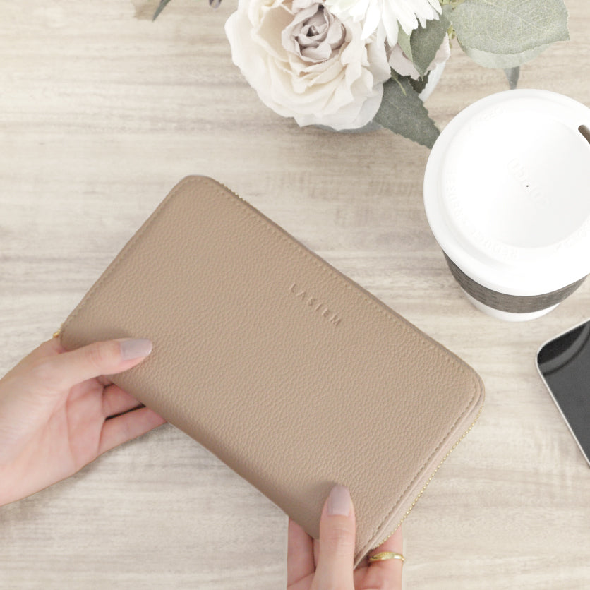 印鑑入れ付き通帳ケース