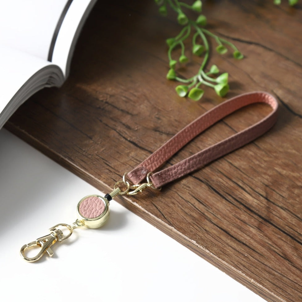 本革バイカラーリール付きストラップ