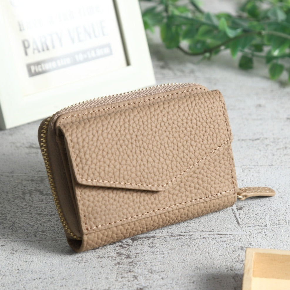 本革小銭入れ付きお札の折れないカードケース