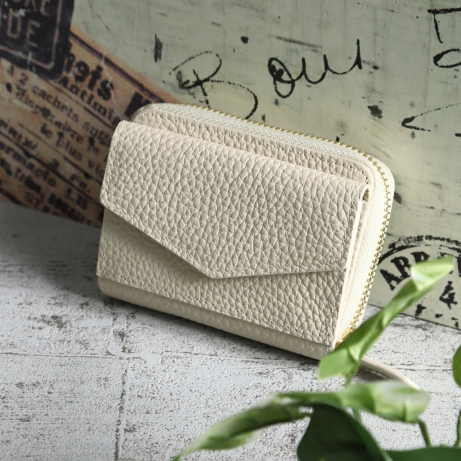 本革小銭入れ付きお札の折れないカードケース