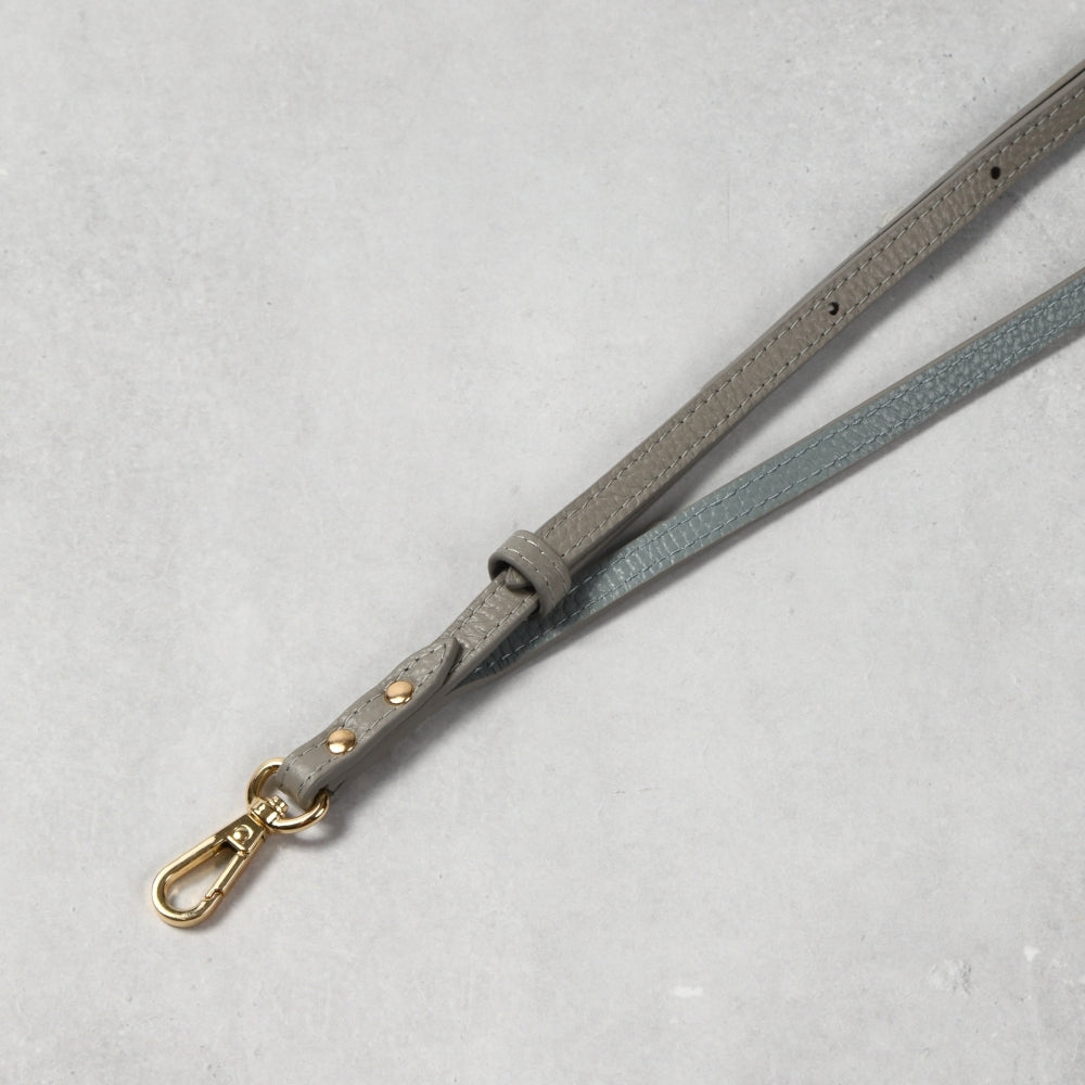 本革バイカラースマホストラップ