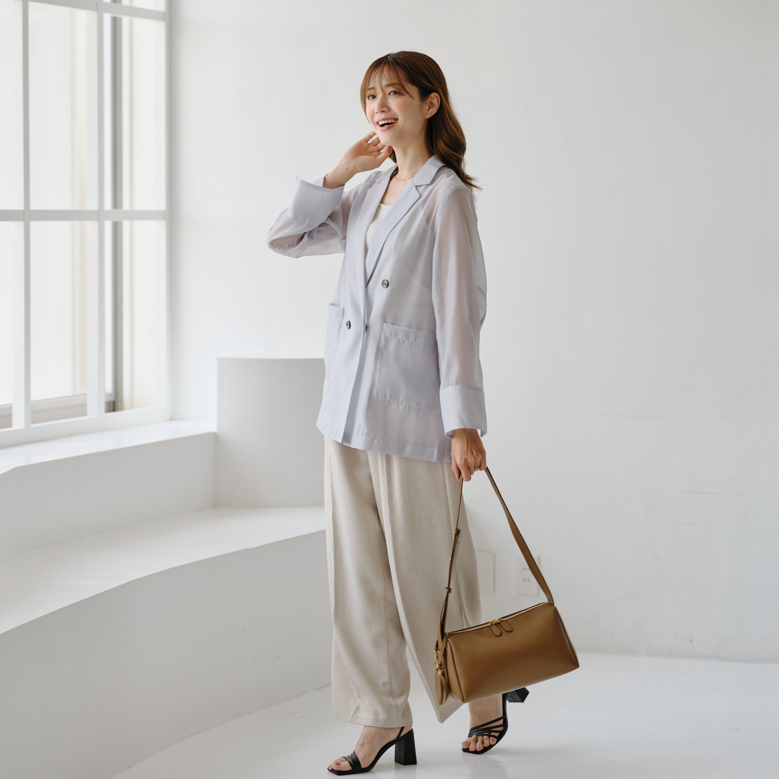 BOXショルダーバッグ　本革
