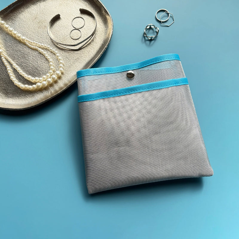 チュールメッシュポーチ 小物入れ