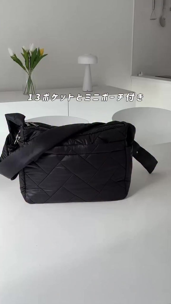 撥水ナイロン ショルダーバッグ 軽量
