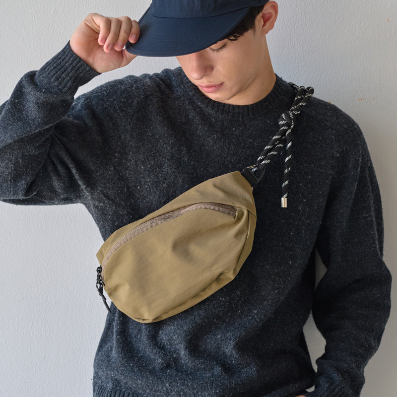 ボディバッグ メンズ レディース 撥水ナイロン 軽量