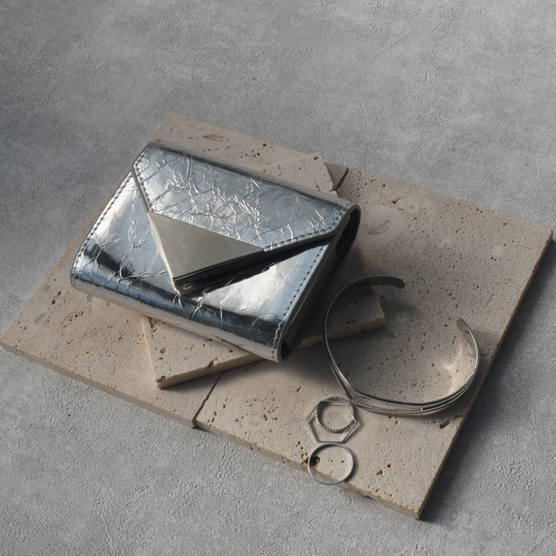 本革 メタリック ミニ財布