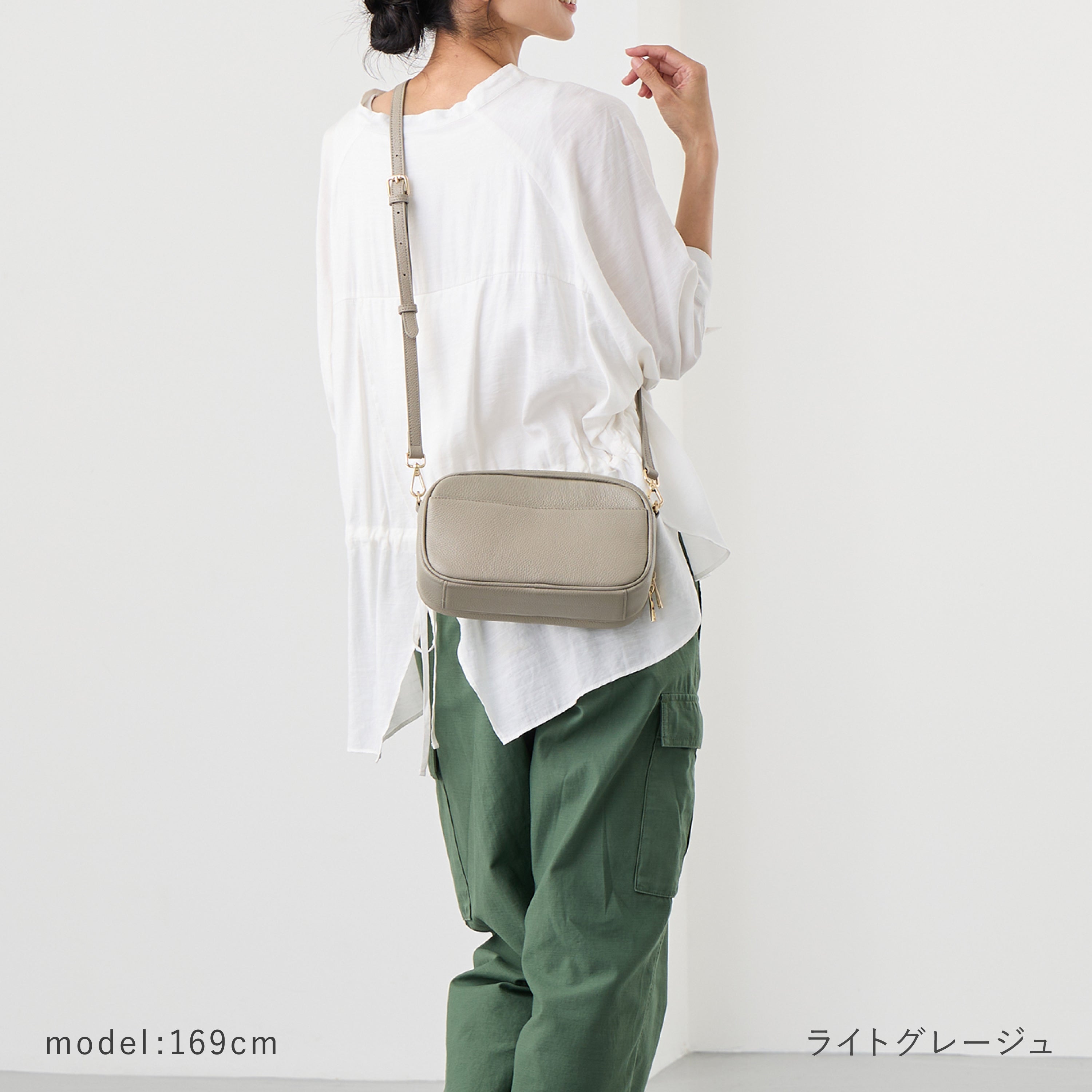 本革 お財布機能付きショルダーバッグ 　ショルダーベルト２本付き