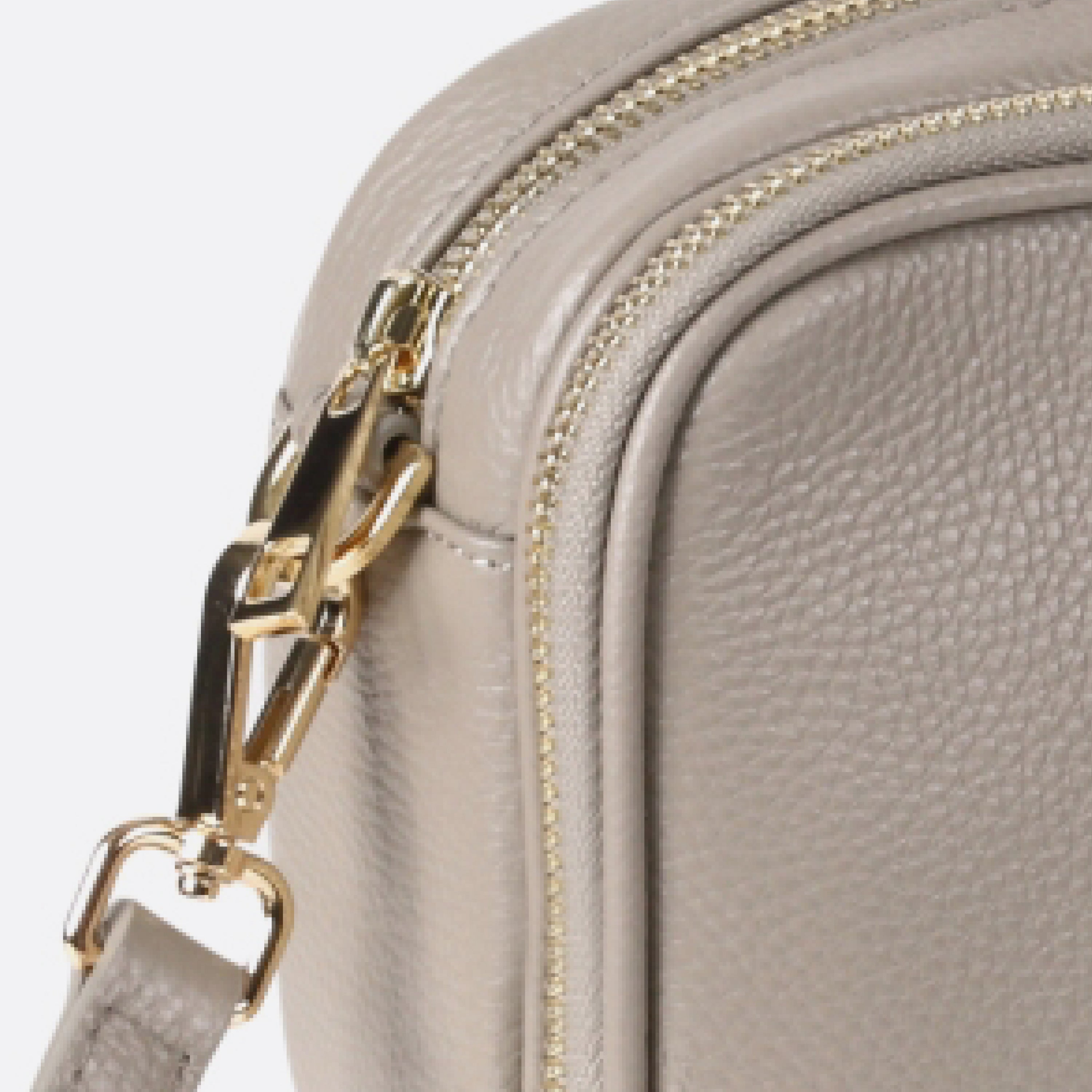 本革 お財布機能付きショルダーバッグ 　ショルダーベルト２本付き