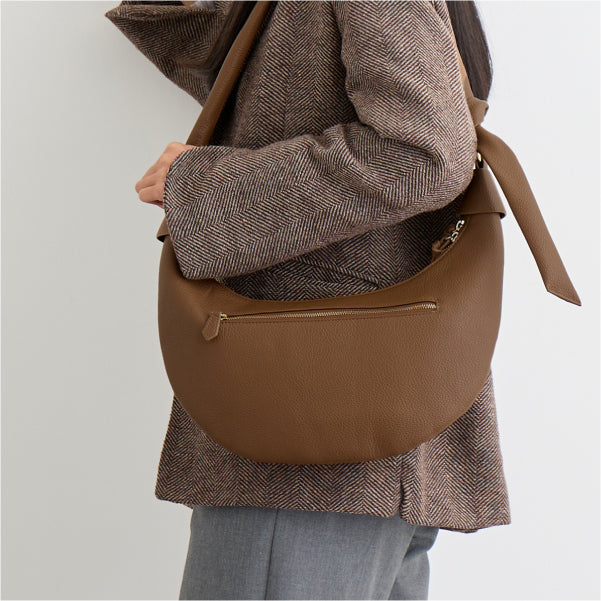 きれいめボディバッグ