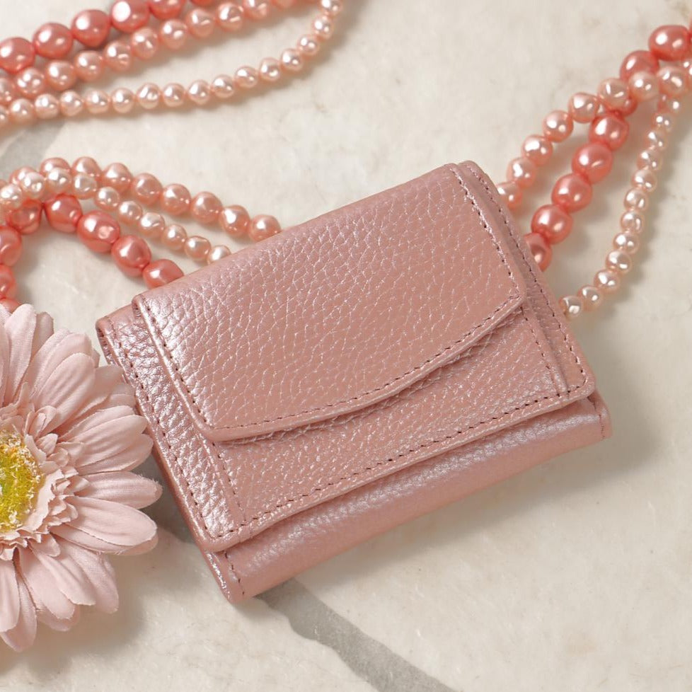 本革三つ折り超ミニ財布（選べる２タイプ）