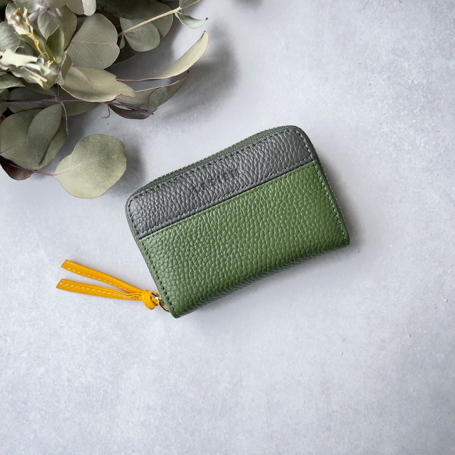 本革カードケース