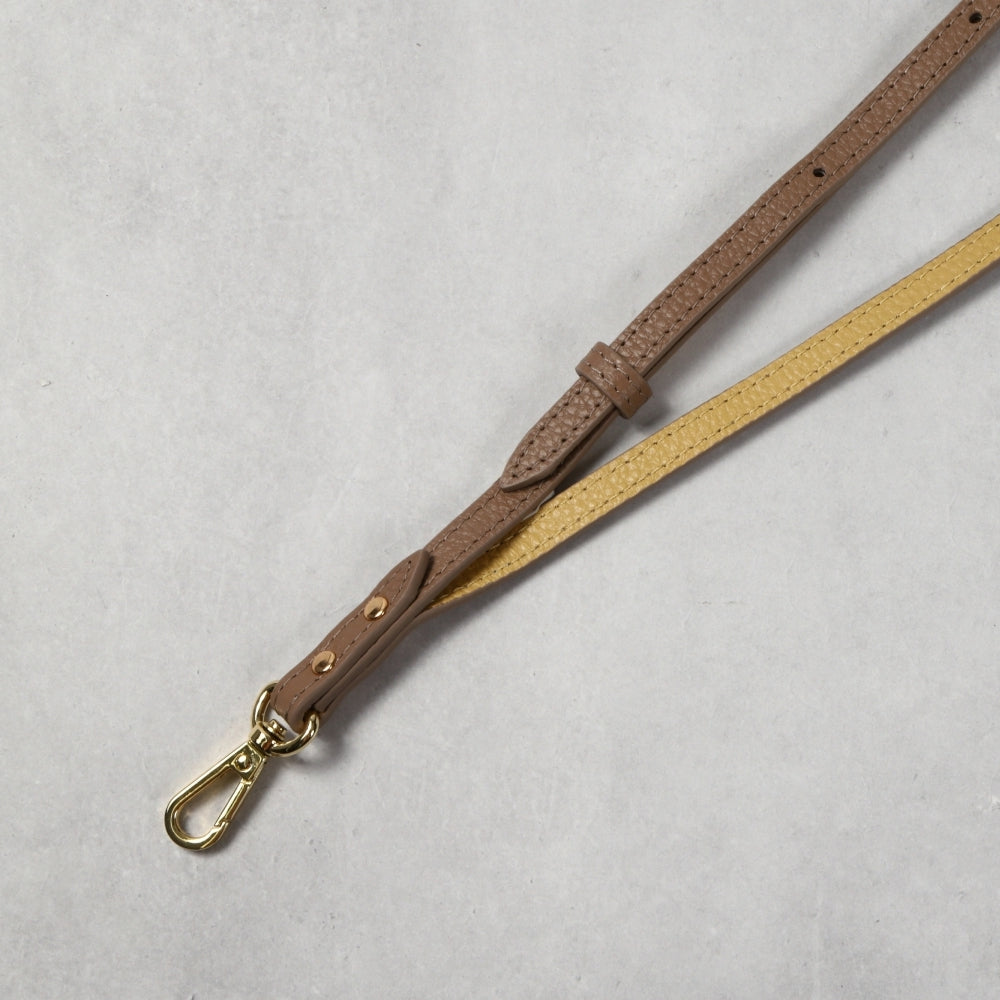 本革バイカラースマホストラップ
